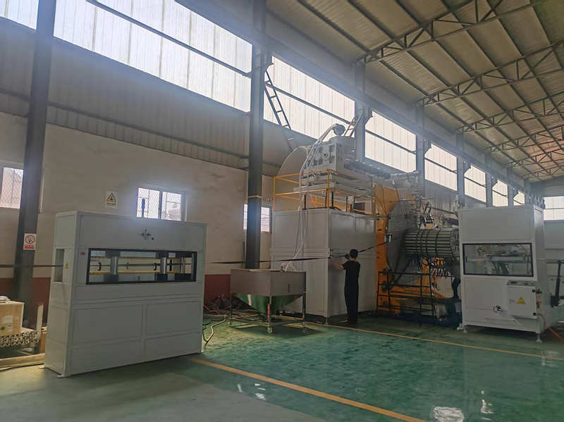 Longchangjie PE Solid-wall Spiral-wound Pipe ประสบความสำเร็จในการทดลองวิ่ง!!!
